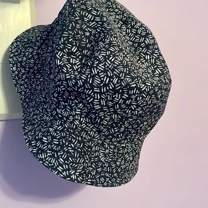 Reversible Lululemon Bucket Hat